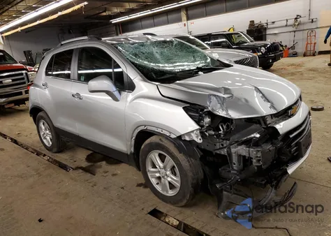 2018 Chevrolet Trax 1Lt из США, поврежденный, VIN KL7CJLSB7JB718142